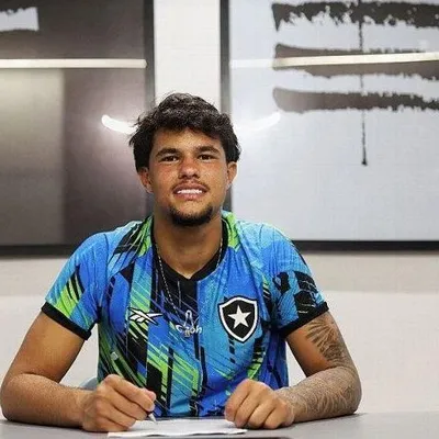 Goleiro Bruno Samudio é afastado do Botafogo