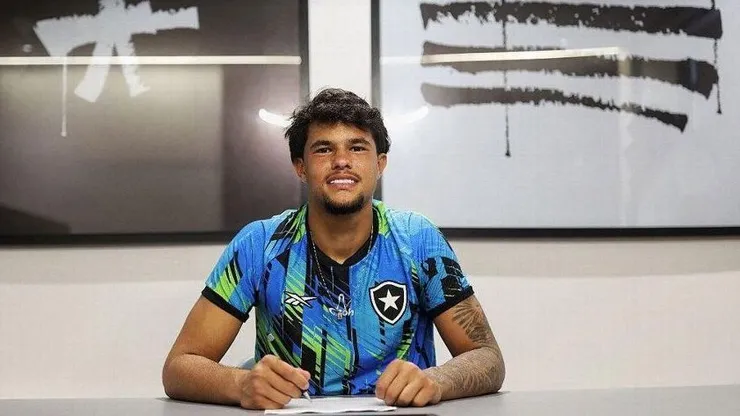 Bruno Samudio, goleiro do Botafogo. Ele tem 16 anos. Foto: Botafogo FR