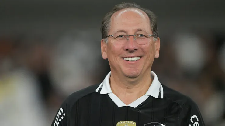 John Textor CEO do Botafogo durante partida contra o Corinthians no estadio Engenhao pelo campeonato Brasileiro A 2025.