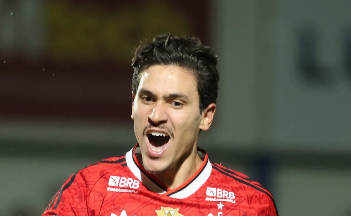 Pedro cobra reajuste salarial, mas Flamengo não tem pressa e renovação está emperrada