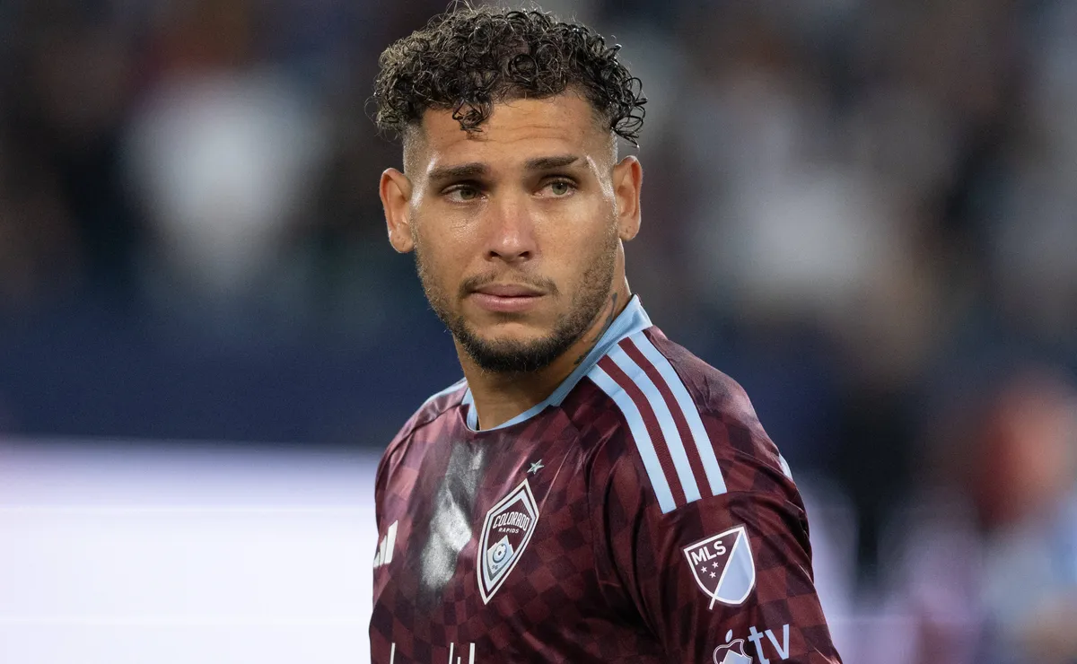 Rafael Navarro é oferecido ao Vasco por André Cury e cariocas não respondem
