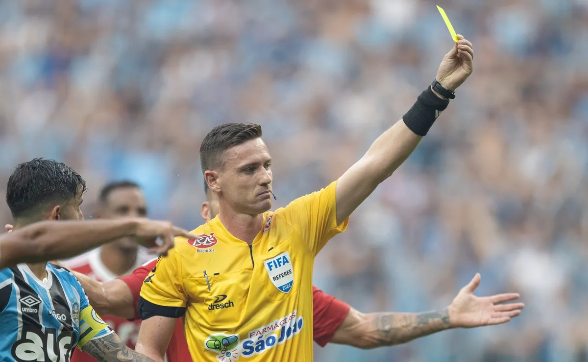 CBF define Ramon Abatti Abel para primeiro Gre-Nal das quartas da Copa do Brasil