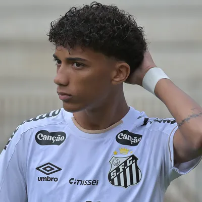 Opinião: Santos deveria emprestar Robinho Jr