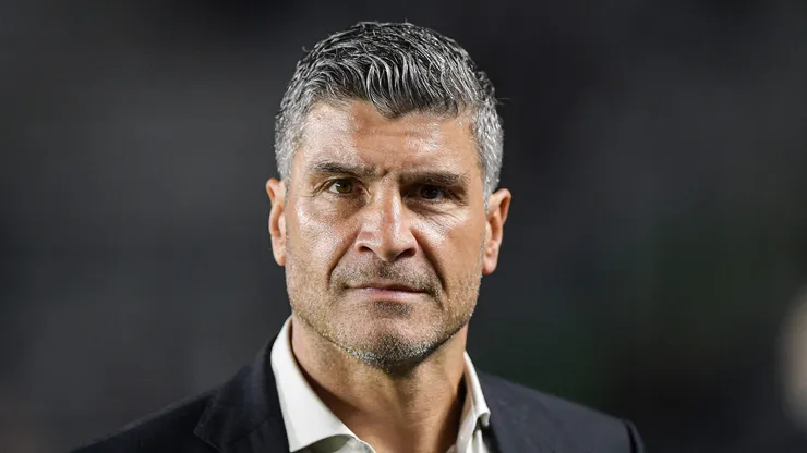 Pedro Emanuel tecnico do Vasco durante partida contra o Mirassol no estadio Sao Januario pelo campeonato Brasileiro A 2026