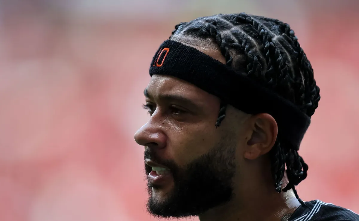 Renovação de Memphis no Corinthians explode nas redes sociais e alcança 4,7 milhões de interações