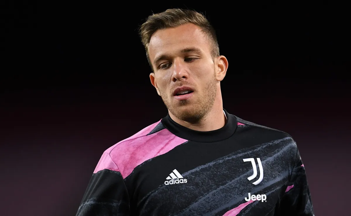 Questão financeira atrapalha e Palmeiras decide não abrir negociações pela contratação de Arthur Melo