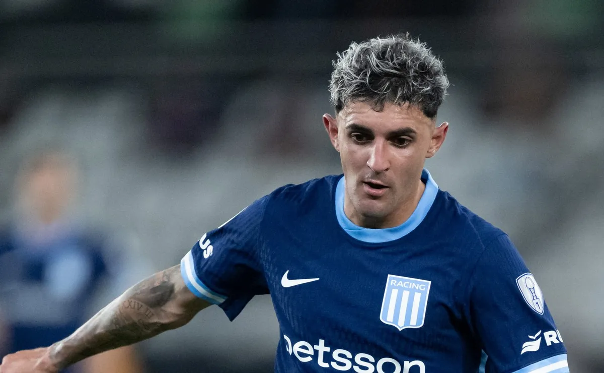 Santos retoma negociações para contratar Gastón Martirena e prepara oferta de empréstimo ao Racing