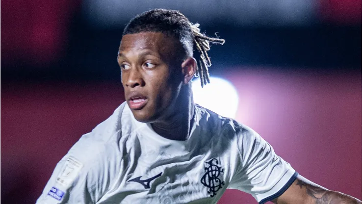 - Danilo jogador do Botafogo durante partida contra o Vitória
