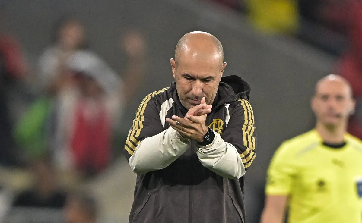 OPINIÃO: Leonardo Jardim reformula trabalho e resgata protagonismo no Flamengo