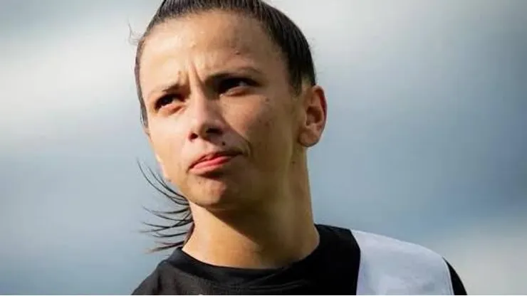 Lourdes Gonzalez em ação no Vasco - Foto: Divulgação/Vasco