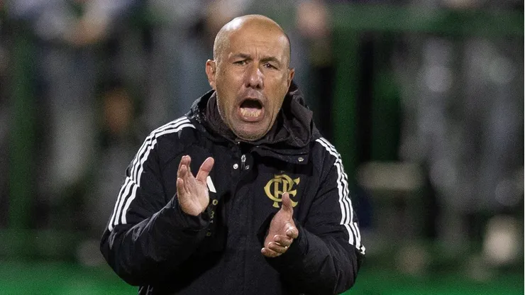 Leonardo Jardim, treinador do Flamengo - Foto: Liamara Polli/AGIF