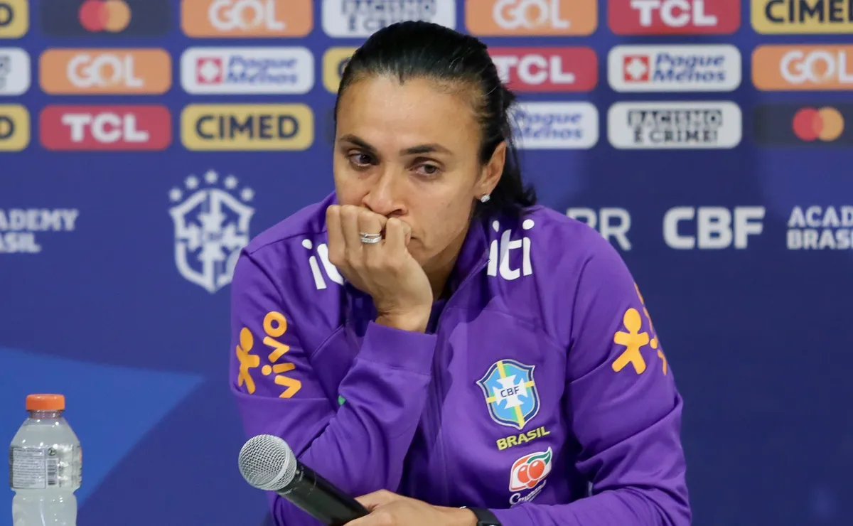 Arthur Elias não garante Marta na Copa do Mundo Feminina no Brasil em 2027