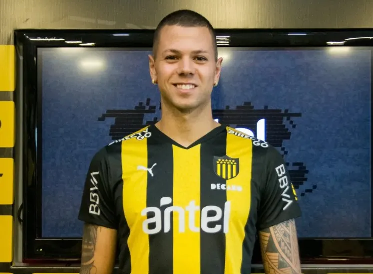 Léo Coelho. Foto: Divulgação/Peñarol