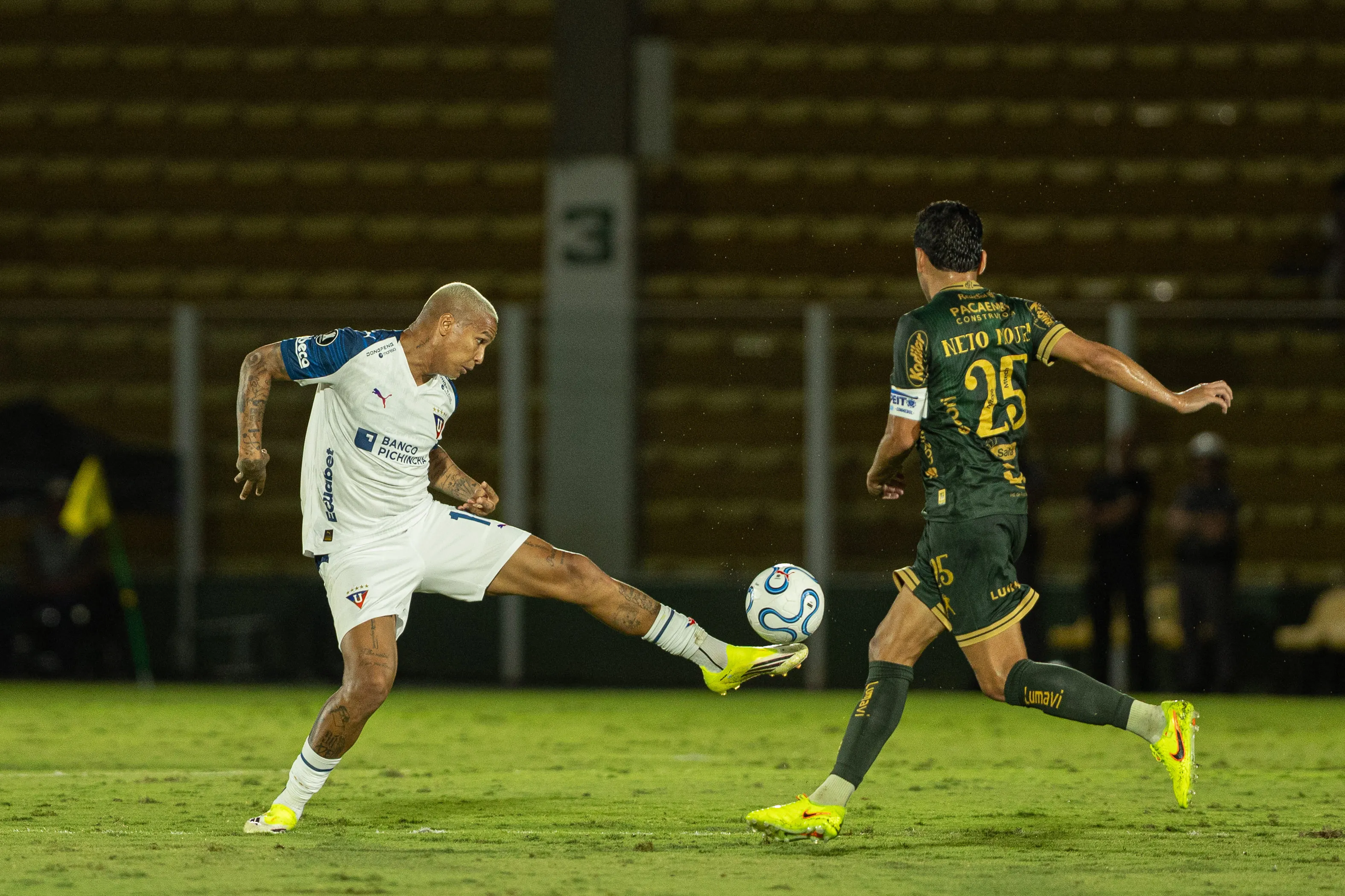 Deyverson. Foto: Joisel Amaral/AGIF