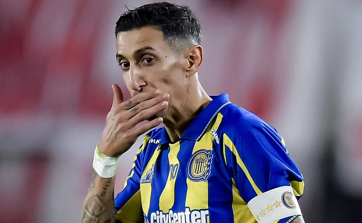 Di Maria se abala com queda para o Corinthians e fala em aposentadoria: “Tenho que pensar”