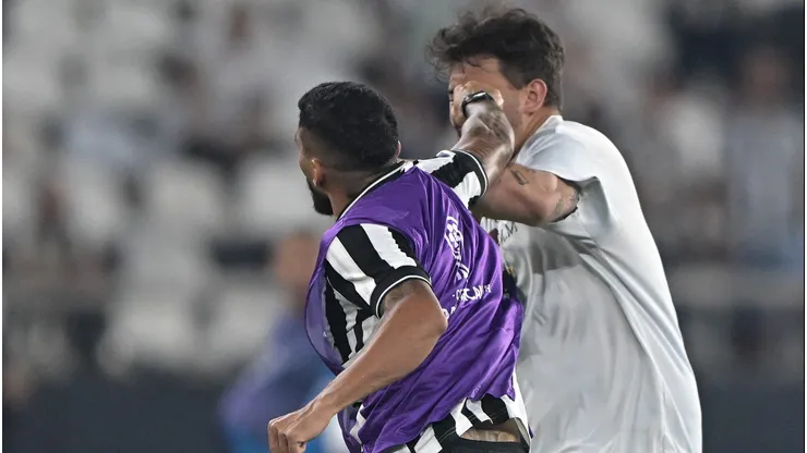 Allan agrediu o membro da comissão técnica adversária.