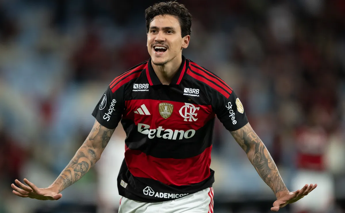 Pedro marca contra o Cruzeiro e Flamengo sai na frente, no Mineirão, pelo Campeonato Brasileiro