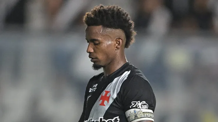 Thiago Mendes, meio-campista do Vasco -Foto: Thiago Ribeiro/AGIF