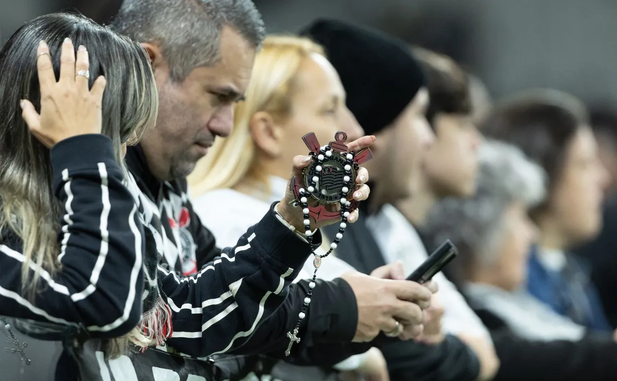 Opinião: A torcida do Corinthians tem algo que não cabe em nenhuma apresentação de sala