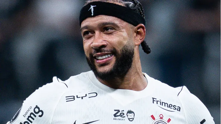Memphis Depay lamentou o ocorrido. Foto: IMAGO/Rebeca Schumacker