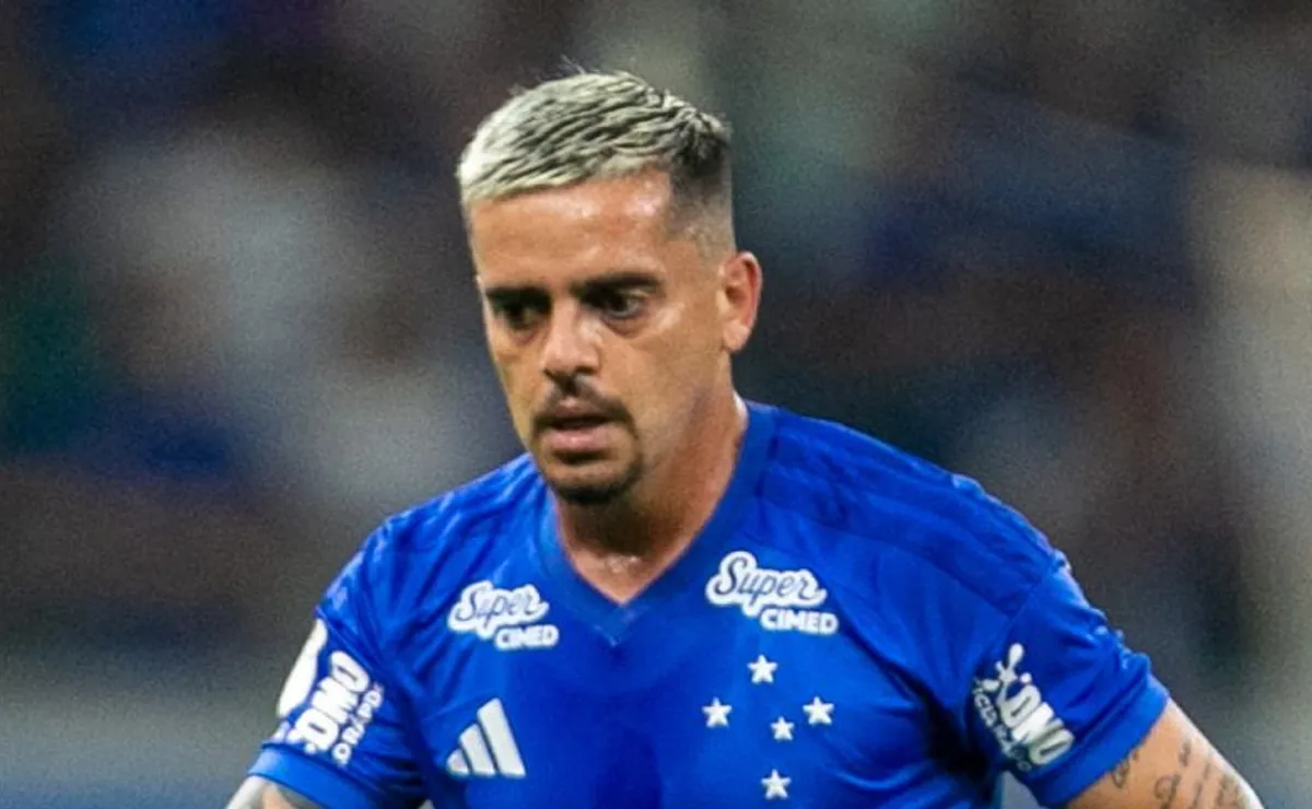 Opinião: Fagner e Villalba têm que ser titulares nas laterais do Cruzeiro de Artur Jorge