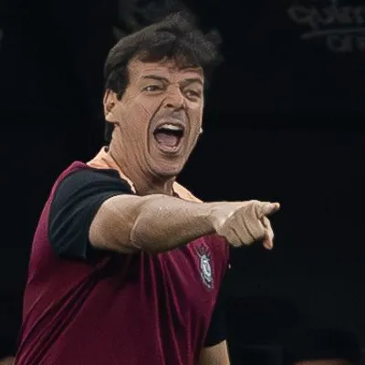Diniz aponta abalo psicológico e falhas táticas em derrota