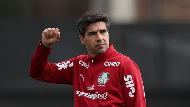 Abel tem uma prova desafiante no duelo contra o Santos - Foto: Cesar Greco/Palmeiras/by Canon