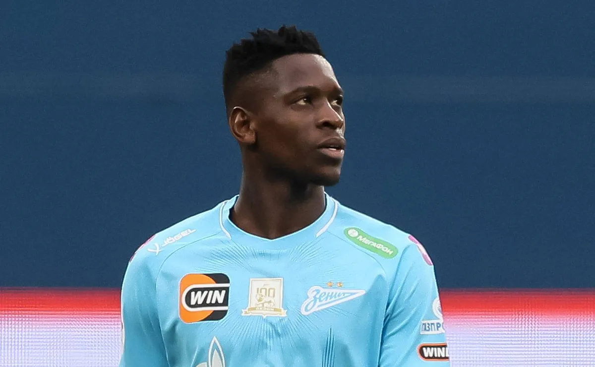 Palmeiras não deve comprar Luiz Henrique mesmo com venda encaminhada de Allan