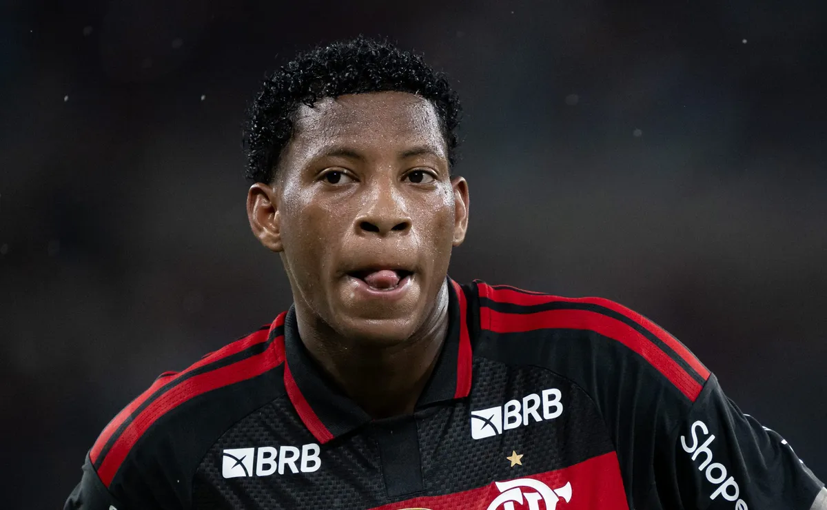 Plata negocia saída do Flamengo para o Dínamo de Moscou e Luiz Henrique aparece como substituto ideal