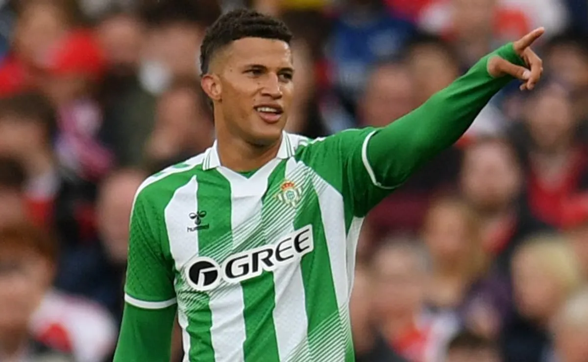 Real Betis está ‘desesperado’ para negociar Nelson Deossa, antigo alvo do Vasco no mercado