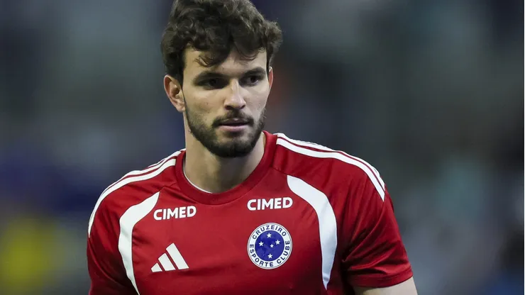 Goleiro faz grande temporada - Foto: Gilson Lobo/AGIF.