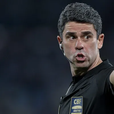 Flávio Rodrigues apitará Cruzeiro x Atlético nesta 3ª; veja histórico