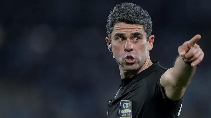 Paulista apitará Cruzeiro x Atlético nesta terça-feira (25) pelo jogo de ida nas quartas de final da Copa do Brasil