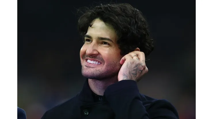 Alexandre Pato comentando no SBT - Foto: Marco Luzzani/Getty Images
