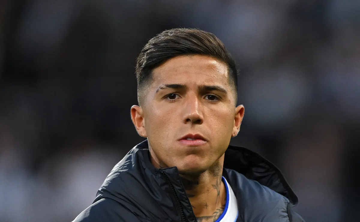 Enzo Fernández aceita projeto, e City sinaliza oferta de R$ 871 milhões para tirá-lo do Chelsea