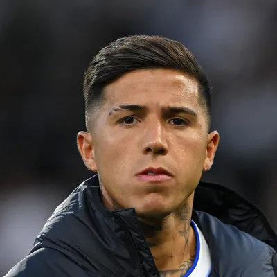 Manchester City prepara oferta de R$ 871 milhões por Enzo