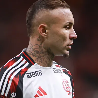 Grêmio aguarda janela para tentar pré-contrato com Cebolinha