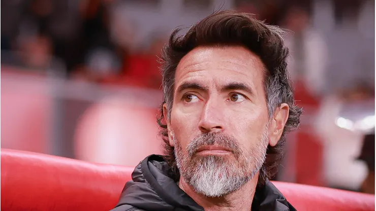 Eduardo Domínguez durante jogo do Galo no Beira-Rio, contra o Inter.