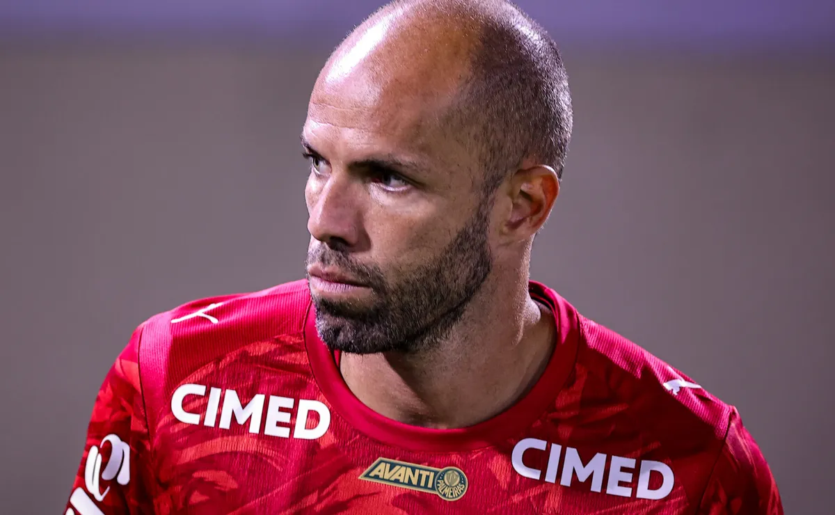 Marcelo Lomba deve pendurar as chuteiras oficialmente ao fim da temporada, revela jornalista