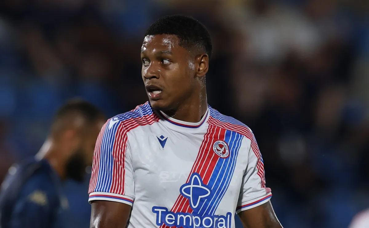 Matheus França, ex-Flamengo, vive drama sério na Inglaterra e não será aproveitado pelo Crystal Palace