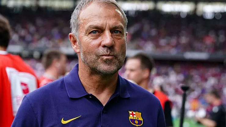 Flick foi curto e grosso sobre a contratação de Ávarez - (Photo by Daniela Porcelli/Getty Images)