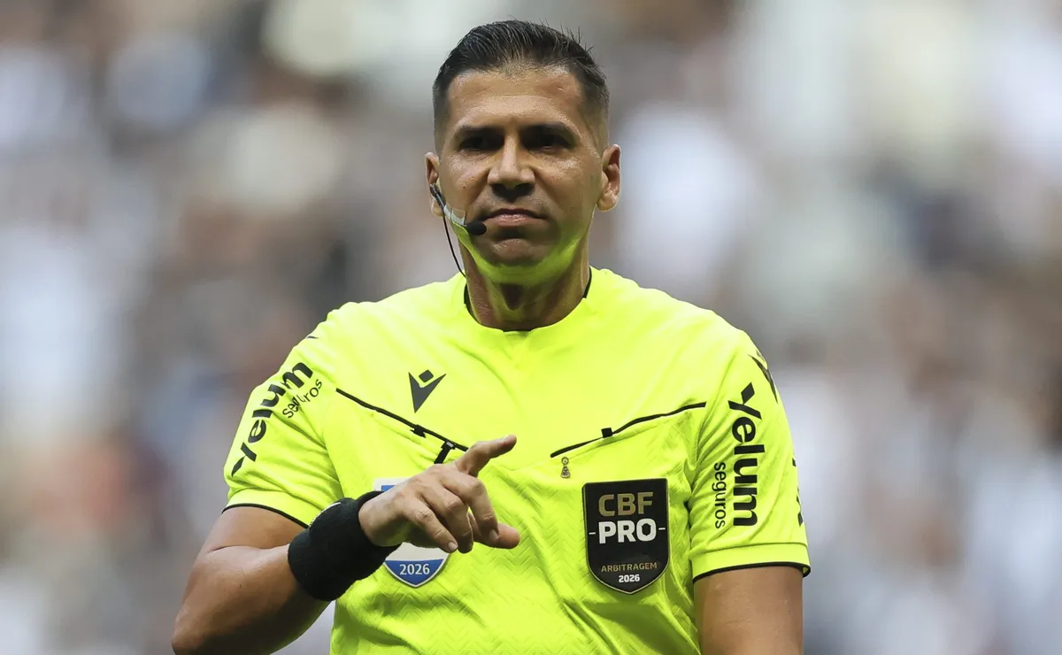 Bruno Arleu de Araújo será árbitro de Palmeiras x Santos e visitantes tem histórico polêmico em 2023