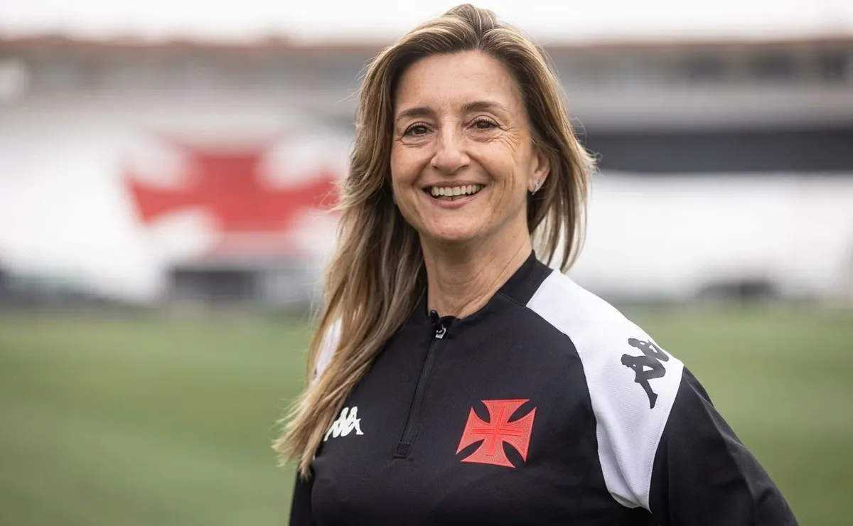 Simone Lourenço, coordenadora do Vasco, quer estádio exclusivo ao futebol feminino no Rio de Janeiro