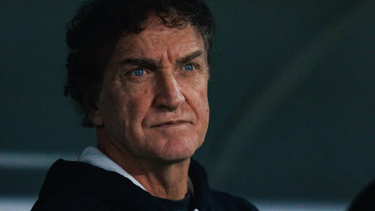 Cuca técnico do Santos durante o clássico contra o Palmeiras válido pelas quartas de final da Copa do Brasil