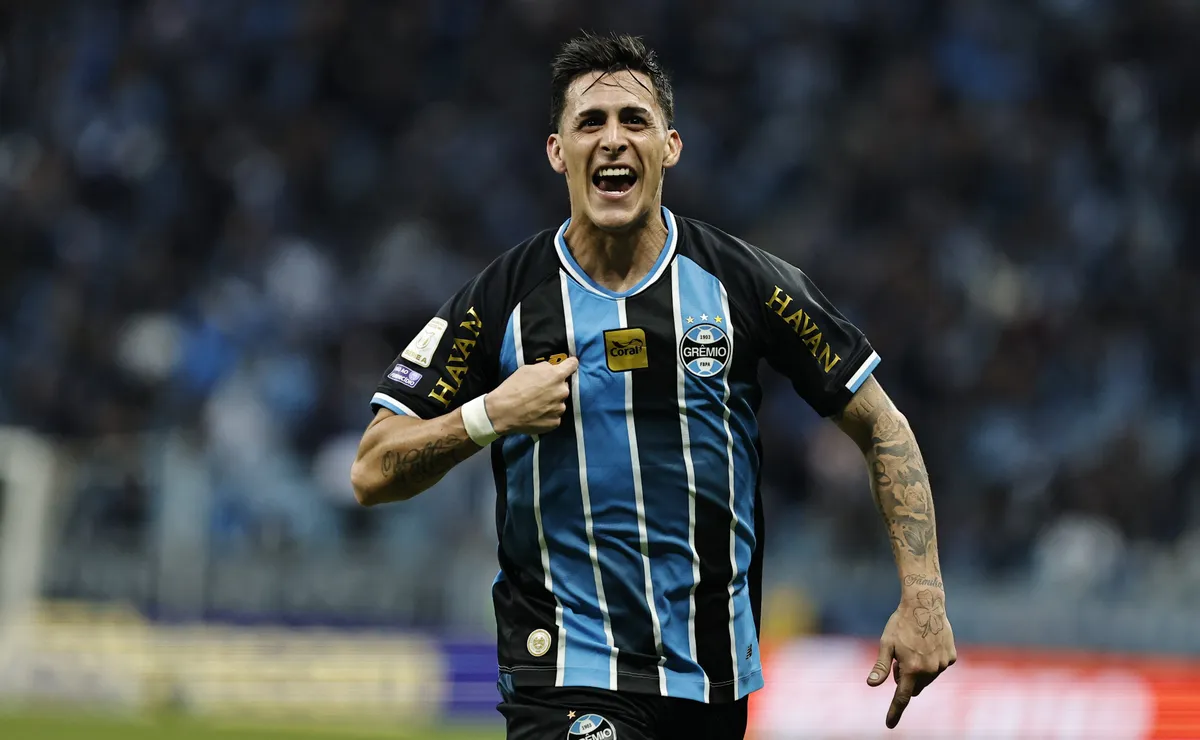 Luís Castro promove mudanças no ataque do Grêmio para surpreender o Internacional no Beira-Rio