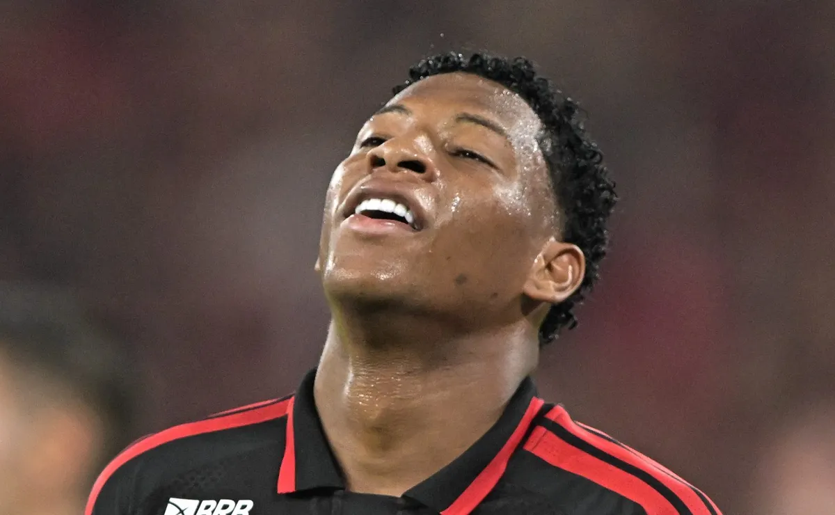 Dínamo decide pagar valor à vista para o Flamengo e Plata deve assinar contrato até 2030