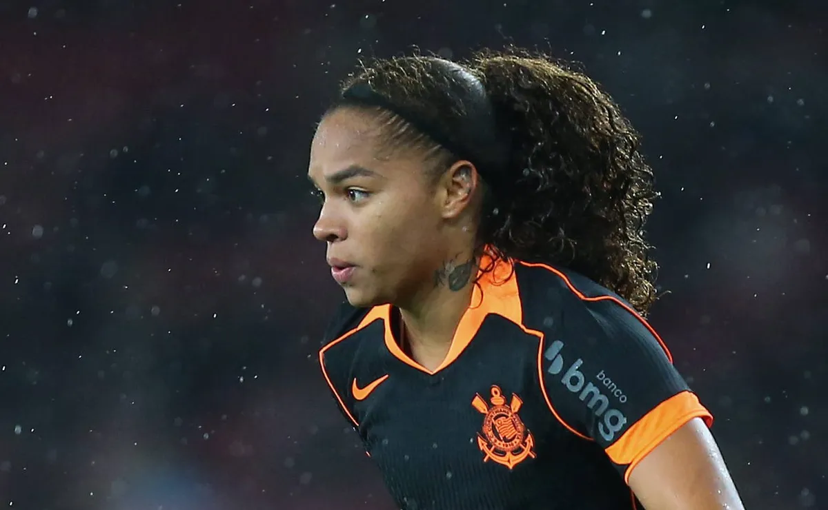 Emily Lima confirma que Gisela Robledo vai renovar com o Corinthians: “Está tudo encaminhado”