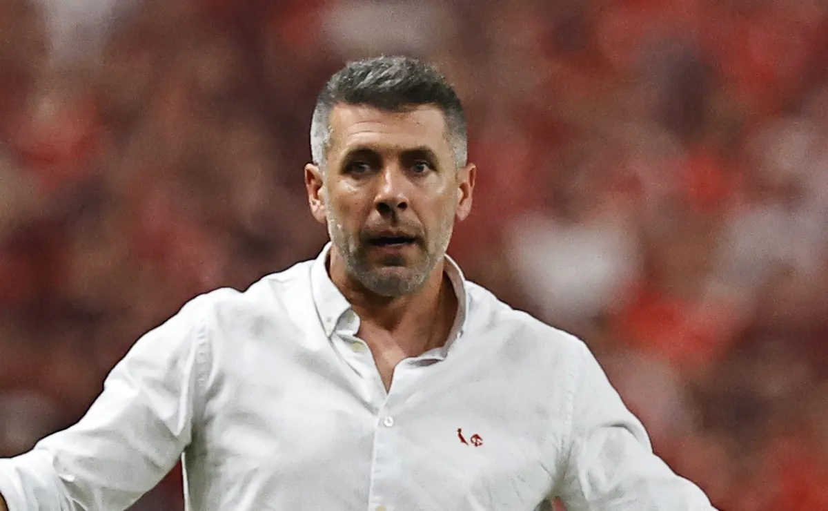 Pezzolano reforça meio-campo e Inter empata Gre-Nal na ida das quartas de final da Copa do Brasil