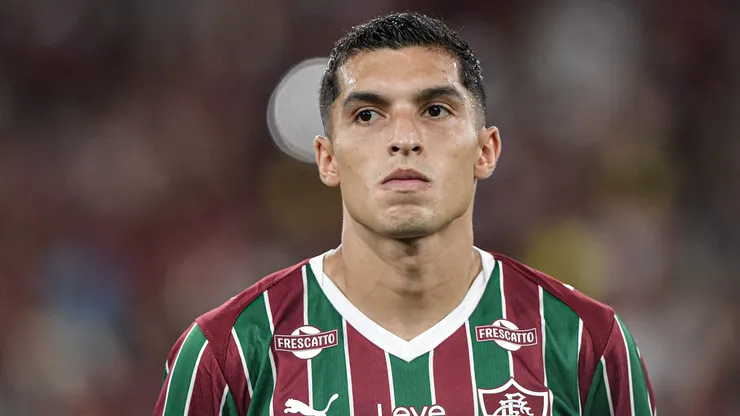 Serna jogador do Fluminense durante partida contra o Flamengo no estadio Maracana pelo campeonato Brasileiro A 2026.