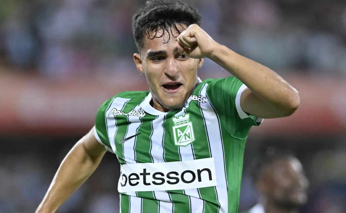 Vasco quer aplicar “chapéu” no Flamengo e está interessado por Juan Rengifo, do Atlético Nacional